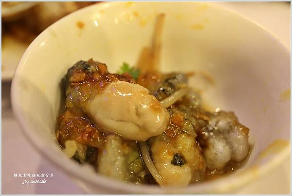 ★食★台北。市府站→【大灣碼頭熱炒生猛海鮮】海鮮創意快炒、聚會超澎派❤松隆店 @靜兒貪吃遊玩愛分享 ★食★台北。市府站→【大灣碼頭熱炒生猛海鮮】海鮮創意快炒、聚會超澎派❤松隆店 @靜兒貪吃遊玩愛分享
