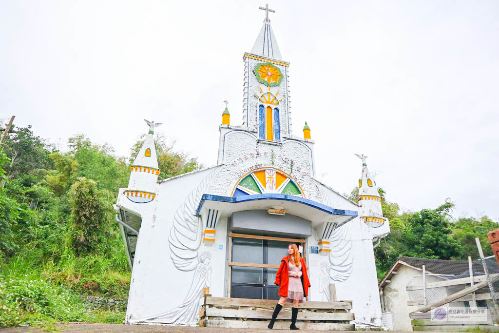 台東景點-成功宜灣長老教會-色彩豐富的歷史建築卡片教堂/IG打卡聚集地 @靜兒貪吃遊玩愛分享 台東景點-成功宜灣長老教會-色彩豐富的歷史建築卡片教堂/IG打卡聚集地 @靜兒貪吃遊玩愛分享