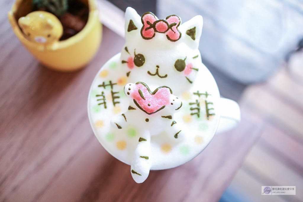 台中西區美食-Minou Cafè 咪奴咖啡-超萌的貓咪立體拉花與貓咪們的親密接觸療癒煩悶的心情/貓咪寵物餐廳 @靜兒貪吃遊玩愛分享 台中西區美食-Minou Cafè 咪奴咖啡-超萌的貓咪立體拉花與貓咪們的親密接觸療癒煩悶的心情/貓咪寵物餐廳 @靜兒貪吃遊玩愛分享