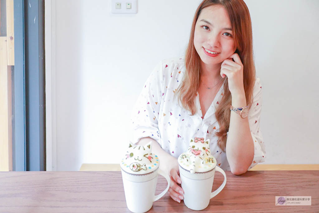 台中西區美食-Minou Cafè 咪奴咖啡-超萌的貓咪立體拉花與貓咪們的親密接觸療癒煩悶的心情/貓咪寵物餐廳 @靜兒貪吃遊玩愛分享 台中西區美食-Minou Cafè 咪奴咖啡-超萌的貓咪立體拉花與貓咪們的親密接觸療癒煩悶的心情/貓咪寵物餐廳 @靜兒貪吃遊玩愛分享