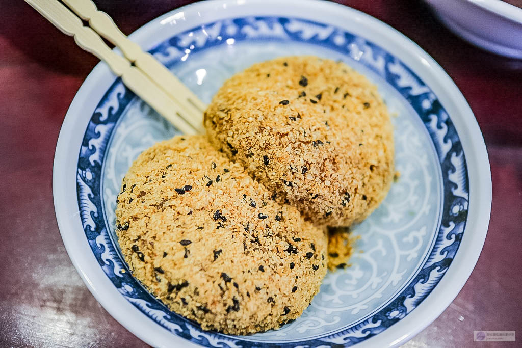 桃園龜山美食-亭仔腳古早味龜山總棧-冷冬來碗溫暖的紅豆湯x燒仙草x手工燒麻糬x冬至大湯圓小湯圓/龜山后街美食 @靜兒貪吃遊玩愛分享 桃園龜山美食-亭仔腳古早味龜山總棧-冷冬來碗溫暖的紅豆湯x燒仙草x手工燒麻糬x冬至大湯圓小湯圓/龜山后街美食 @靜兒貪吃遊玩愛分享