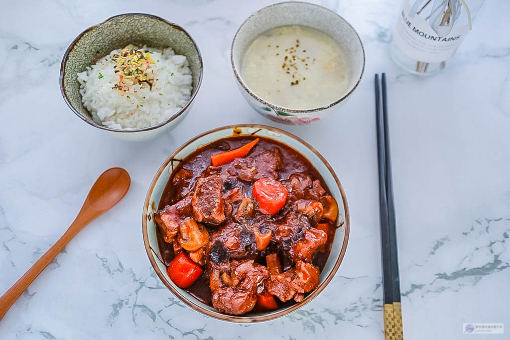 ◎DIY◎初學者零失敗一鍋到底簡單做超好吃的紅酒燉牛肉食譜 @靜兒貪吃遊玩愛分享 ◎DIY◎初學者零失敗一鍋到底簡單做超好吃的紅酒燉牛肉食譜 @靜兒貪吃遊玩愛分享