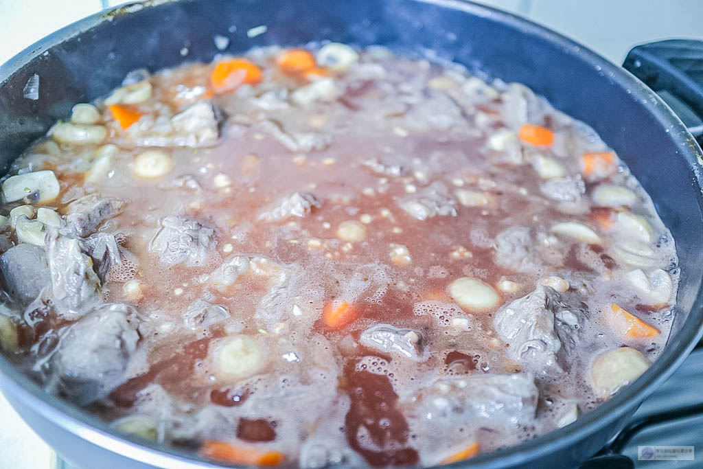 ◎DIY◎初學者零失敗一鍋到底簡單做超好吃的紅酒燉牛肉食譜 @靜兒貪吃遊玩愛分享 ◎DIY◎初學者零失敗一鍋到底簡單做超好吃的紅酒燉牛肉食譜 @靜兒貪吃遊玩愛分享