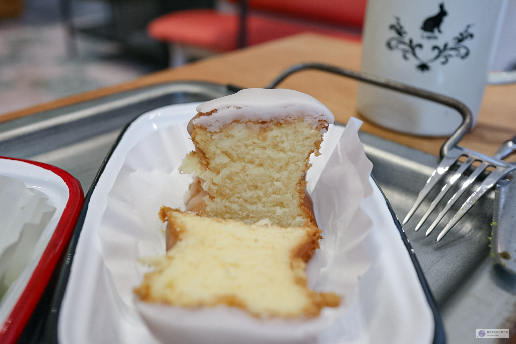 桃園中壢美食-甜•啵啵-香港夫妻開的咖啡廳|獨家手工迷你牛油蛋糕|溫馨舒適的小店 @靜兒貪吃遊玩愛分享 桃園中壢美食-甜•啵啵-香港夫妻開的咖啡廳|獨家手工迷你牛油蛋糕|溫馨舒適的小店 @靜兒貪吃遊玩愛分享