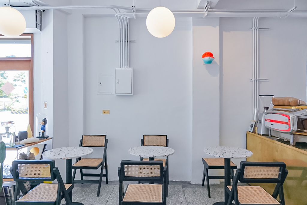 花蓮新城美食-Cabret Cafe-台九線上,藝術畫廊般的日雜文青風格咖啡廳/寵物友善 @靜兒貪吃遊玩愛分享 花蓮新城美食-Cabret Cafe-台九線上,藝術畫廊般的日雜文青風格咖啡廳/寵物友善 @靜兒貪吃遊玩愛分享