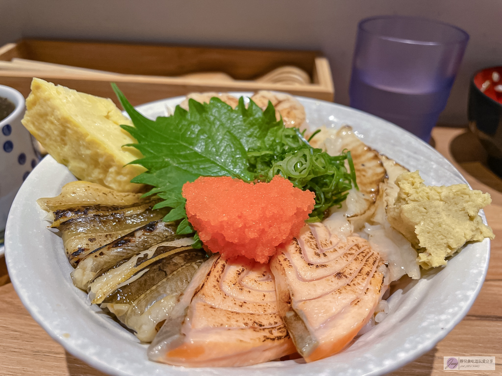 桃園中壢美食-墨sumi。海鮮丼ぶり-隱藏巷弄中的超低調日式海鮮丼飯專賣店 @靜兒貪吃遊玩愛分享 桃園中壢美食-墨sumi。海鮮丼ぶり-隱藏巷弄中的超低調日式海鮮丼飯專賣店 @靜兒貪吃遊玩愛分享