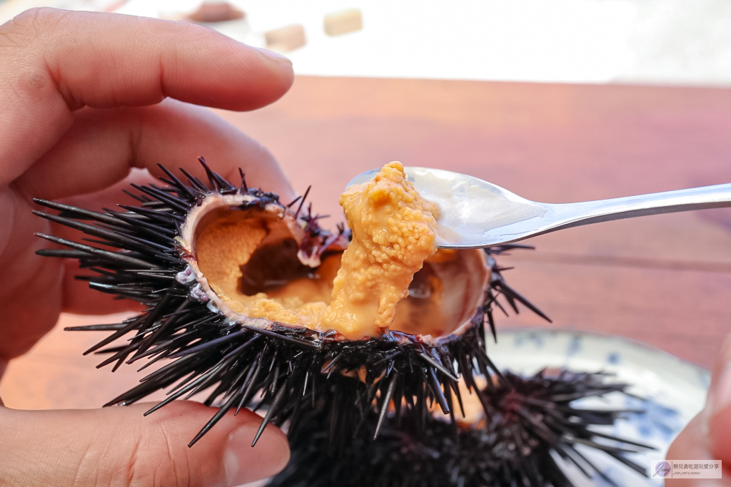 92k週末食堂-180度無敵海景！預約制，一週只營業4天，人氣必點海葡萄、現剖海膽 @靜兒貪吃遊玩愛分享