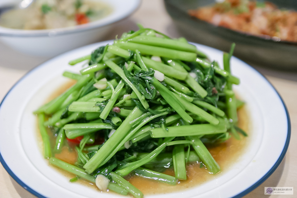 桃園美食-Thai Wonderful 泰美好-充滿文青感的平價泰式料理/每日限量烤松阪豬 @靜兒貪吃遊玩愛分享 桃園美食-Thai Wonderful 泰美好-充滿文青感的平價泰式料理/每日限量烤松阪豬 @靜兒貪吃遊玩愛分享