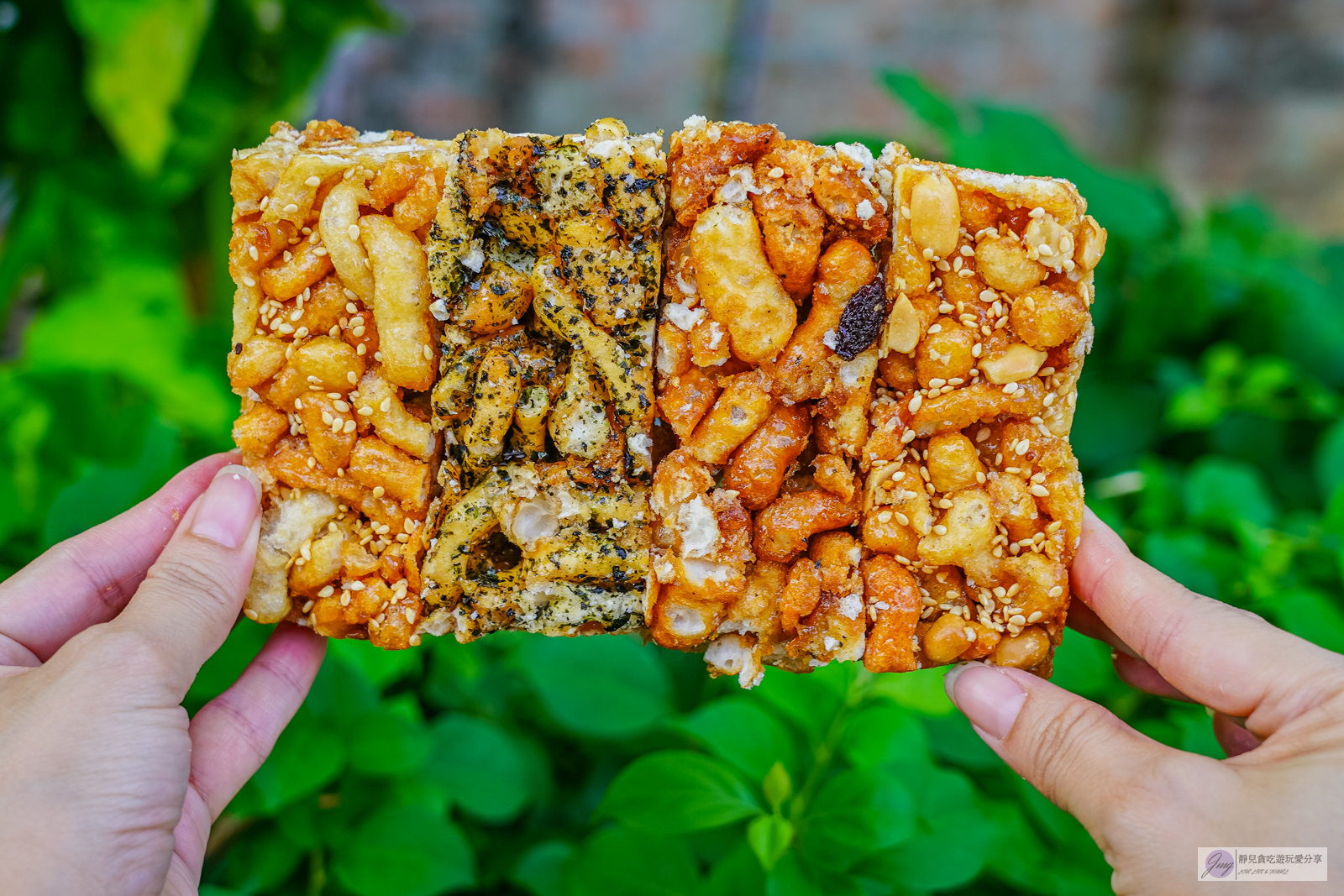 桃園龜山美食-溫手作雞蛋酥糖-藏身在古厝老宅!在地超過60年老字號,傳承三代的古早味零嘴 @靜兒貪吃遊玩愛分享 桃園龜山美食-溫手作雞蛋酥糖-藏身在古厝老宅!在地超過60年老字號,傳承三代的古早味零嘴 @靜兒貪吃遊玩愛分享