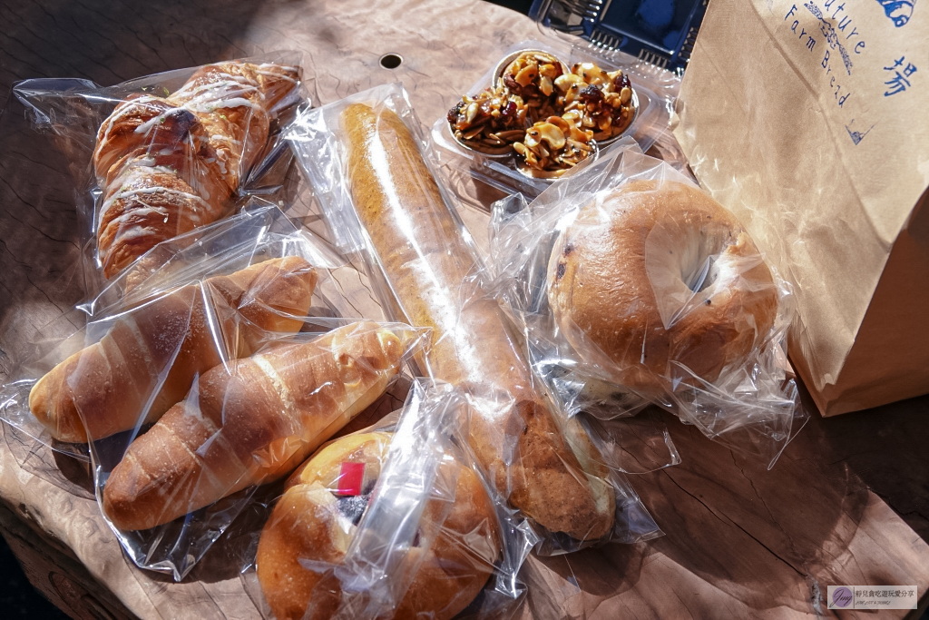 桃園龍潭美食-農場麵包Farm Bread-復古老宅裡的老麵麵包,多達40種以上口味,海鹽捲、貝果、生吐司銷售常勝軍 @靜兒貪吃遊玩愛分享 桃園龍潭美食-農場麵包Farm Bread-復古老宅裡的老麵麵包,多達40種以上口味,海鹽捲、貝果、生吐司銷售常勝軍 @靜兒貪吃遊玩愛分享