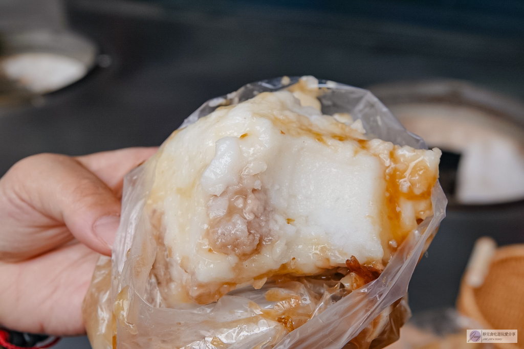彰化員林美食-東門賴家碗粿-超過60年老字號!在地古早味排隊銅板小吃,芋蔥超大顆才25元 @靜兒貪吃遊玩愛分享 彰化員林美食-東門賴家碗粿-超過60年老字號!在地古早味排隊銅板小吃,芋蔥超大顆才25元 @靜兒貪吃遊玩愛分享
