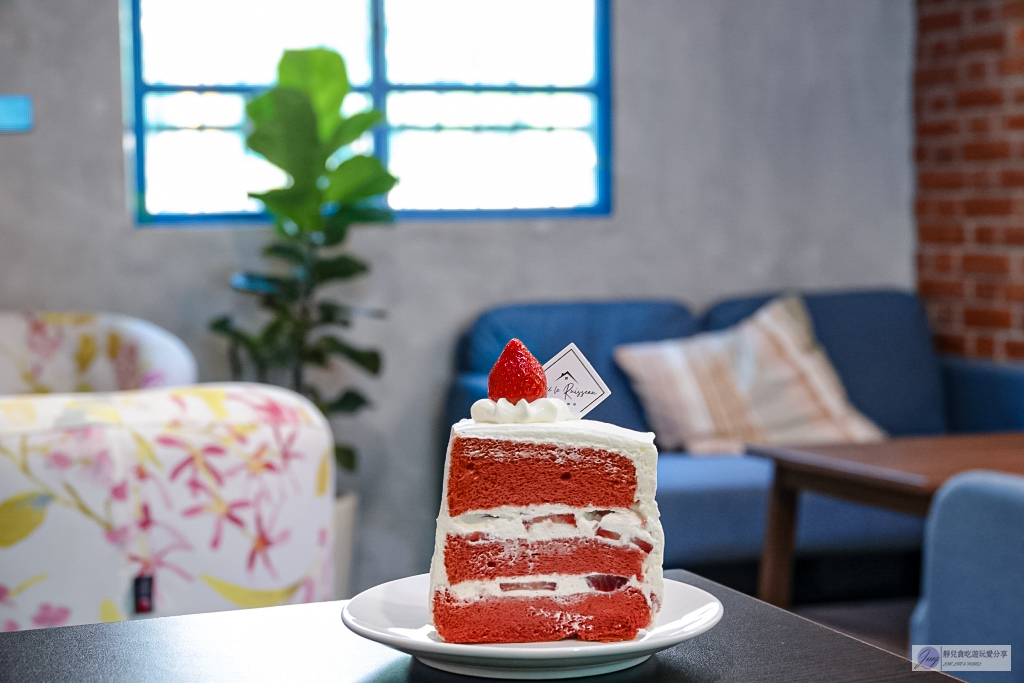 宜蘭頭城美食-小溪邊咖啡 Caf&eacute; Le Ruisseau-隱藏在郊區！背山面溪超Chill，老宅改造復古文青咖啡廳/寵物友善 @靜兒貪吃遊玩愛分享