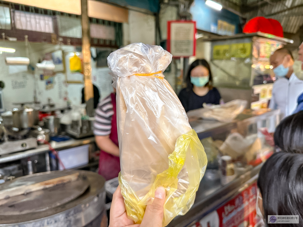 桃園平鎮美食-清真園雲南回民異國小吃-隱藏在忠貞市場裡超人氣的烤饢餅 @靜兒貪吃遊玩愛分享 桃園平鎮美食-清真園雲南回民異國小吃-隱藏在忠貞市場裡超人氣的烤饢餅 @靜兒貪吃遊玩愛分享