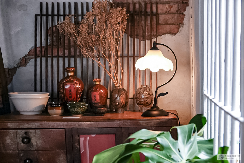 新北板橋美食-微間素生 Mi-Kan Studio-隱藏在小巷內!!紅磚老厝透光天井文青咖啡廳 @靜兒貪吃遊玩愛分享 新北板橋美食-微間素生 Mi-Kan Studio-隱藏在小巷內!!紅磚老厝透光天井文青咖啡廳 @靜兒貪吃遊玩愛分享