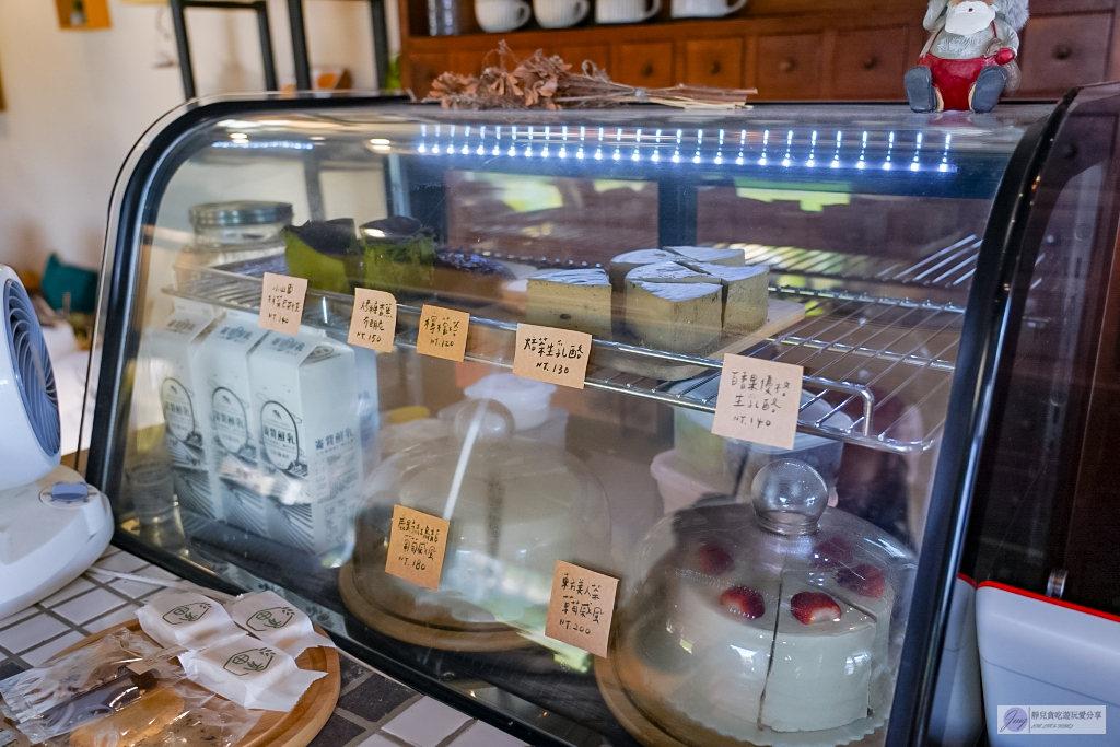 新竹竹北美食-有田咖啡 Youtian Cafe-爺爺經營一甲子的中藥舖!隱藏在田邊鄉間的老宅改造咖啡廳/鄰近新竹高鐵站 @靜兒貪吃遊玩愛分享 新竹竹北美食-有田咖啡 Youtian Cafe-爺爺經營一甲子的中藥舖!隱藏在田邊鄉間的老宅改造咖啡廳/鄰近新竹高鐵站 @靜兒貪吃遊玩愛分享