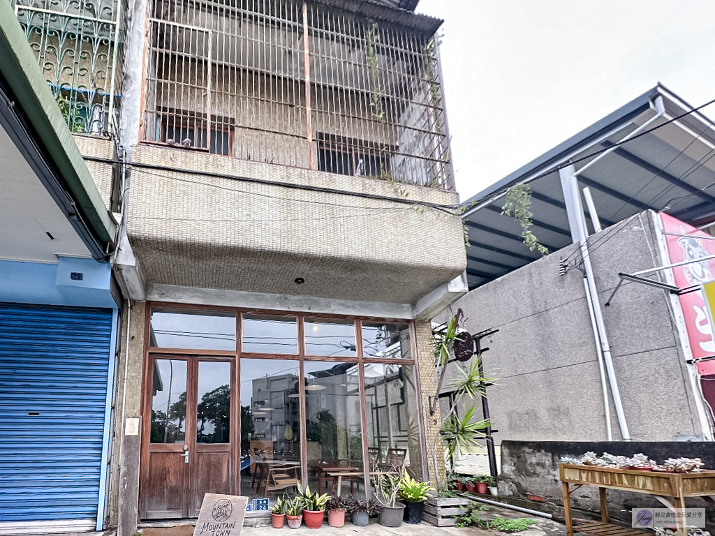 苗栗美食-Mountaintown Miaoli-復古老宅文青風格咖啡廳/聯合大學對面 @靜兒貪吃遊玩愛分享 苗栗美食-Mountaintown Miaoli-復古老宅文青風格咖啡廳/聯合大學對面 @靜兒貪吃遊玩愛分享