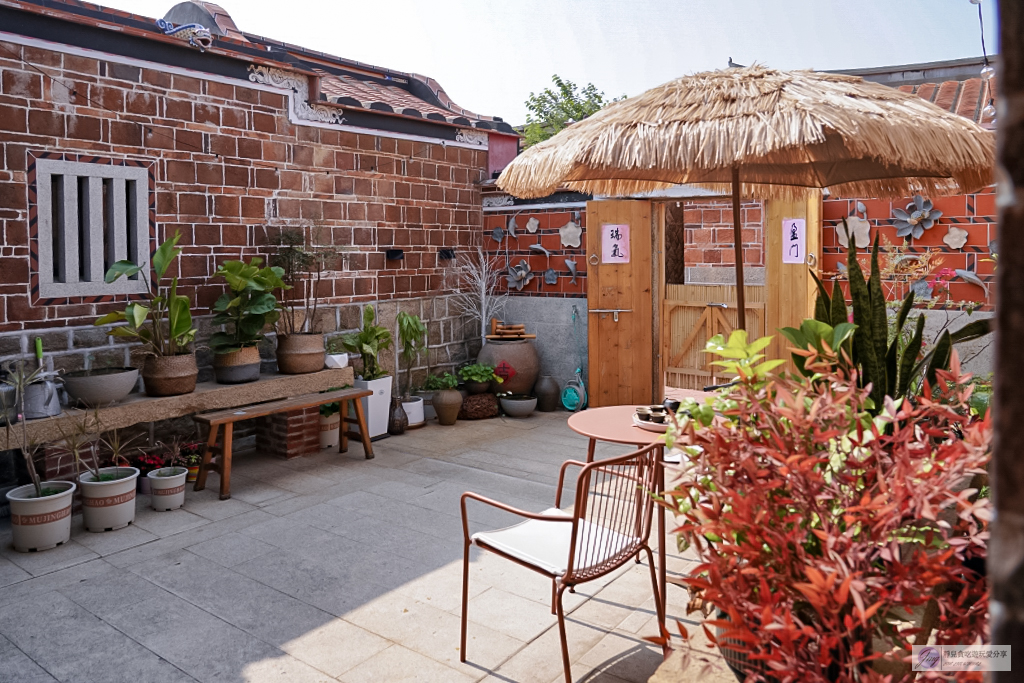 金門住宿-珠山閒庭-六百年歷史的古厝民宿，免費旗袍走入古劇，Dyson吹風機超貼心/珠山聚落古厝 @靜兒貪吃遊玩愛分享