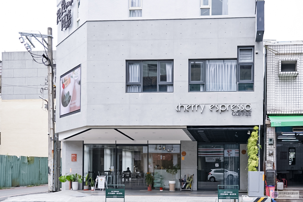 嘉義住宿-葉綠宿。漫漫回嘉-高CP值!文化夜市市中心的平價商旅 @靜兒貪吃遊玩愛分享 嘉義住宿-葉綠宿。漫漫回嘉-高CP值!文化夜市市中心的平價商旅 @靜兒貪吃遊玩愛分享