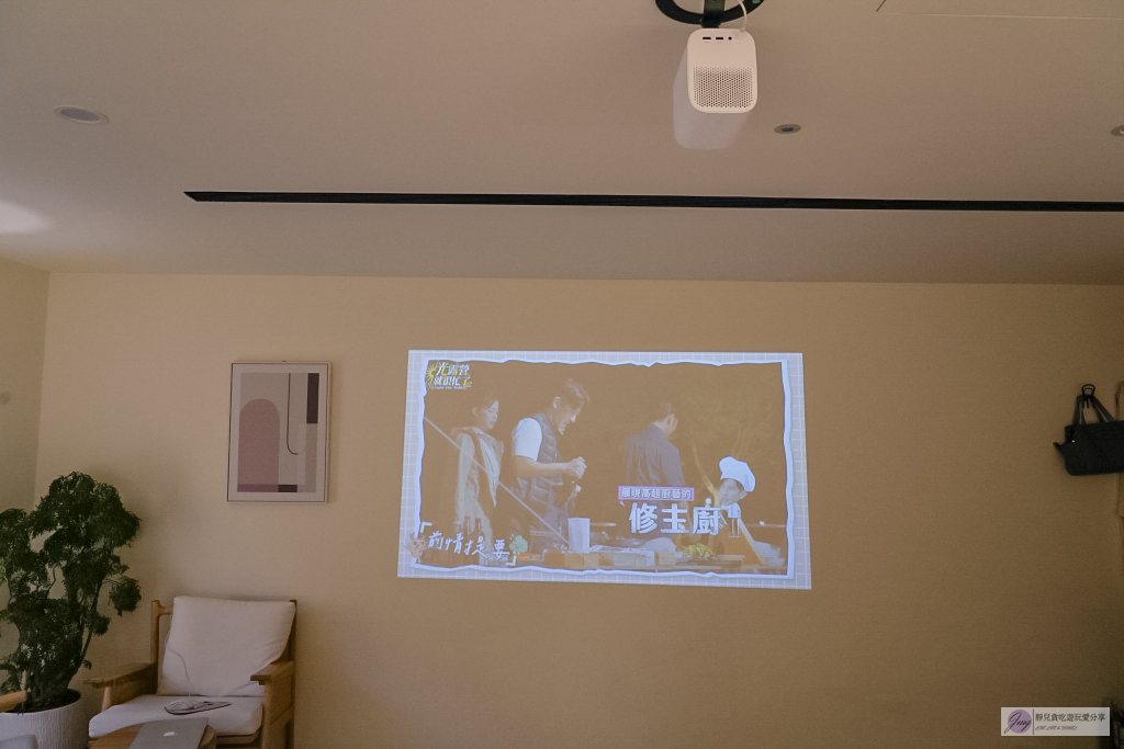 南投住宿-葉子祕境森林系Villa-隱藏在森林秘境裡!佔地1.2萬坪奢華懶人偽露營,一泊二食、兒童戲水池、浪漫星空夜景/鄰近桃米生態村 @靜兒貪吃遊玩愛分享 南投住宿-葉子祕境森林系Villa-隱藏在森林秘境裡!佔地1.2萬坪奢華懶人偽露營,一泊二食、兒童戲水池、浪漫星空夜景/鄰近桃米生態村 @靜兒貪吃遊玩愛分享
