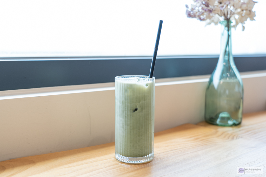 桃園大園美食-橙夕咖啡Afterglow cafe-隱藏在漁港內!韓系溫暖風格,海景第一排的絕美景色,飛機迷賞機聖地/鄰近竹圍漁港 @靜兒貪吃遊玩愛分享 桃園大園美食-橙夕咖啡Afterglow cafe-隱藏在漁港內!韓系溫暖風格,海景第一排的絕美景色,飛機迷賞機聖地/鄰近竹圍漁港 @靜兒貪吃遊玩愛分享