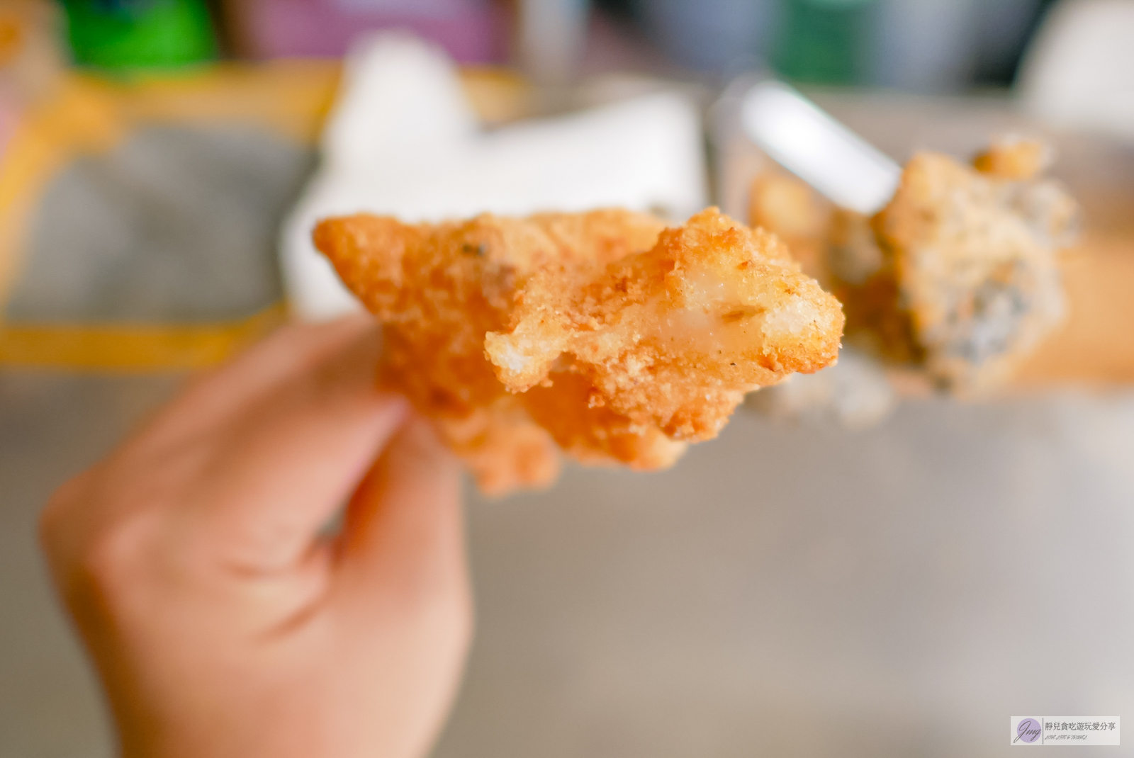 彰化美食-古月館糯米炸-在地50年老字號!炸麻糬裹上花生芝麻一顆5元,古早味銅板美食/鄰近彰化孔廟 @靜兒貪吃遊玩愛分享 彰化美食-古月館糯米炸-在地50年老字號!炸麻糬裹上花生芝麻一顆5元,古早味銅板美食/鄰近彰化孔廟 @靜兒貪吃遊玩愛分享