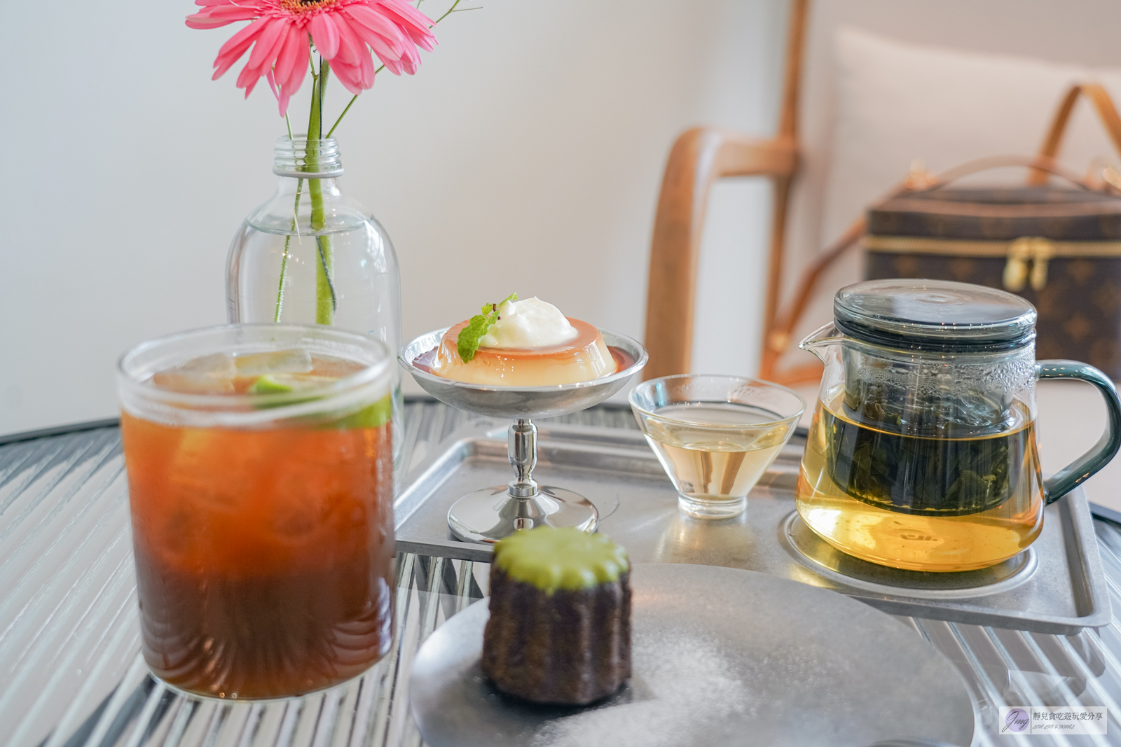 花蓮美食-V TREE CAFE-都會森林時尚風格咖啡廳,簡約舒適的氛圍/鄰近花蓮文化創意產業園區 @靜兒貪吃遊玩愛分享 花蓮美食-V TREE CAFE-都會森林時尚風格咖啡廳,簡約舒適的氛圍/鄰近花蓮文化創意產業園區 @靜兒貪吃遊玩愛分享