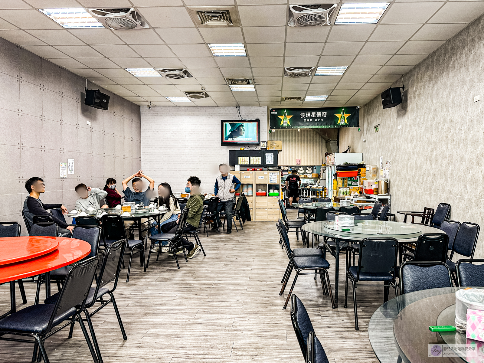 桃園美食-三街海鮮屋-免費鵝油拌飯吃到飽!在地老饕推薦的平價熱炒合菜店,芋香米粉鍋料超多/鄰近桃園愛買 @靜兒貪吃遊玩愛分享 桃園美食-三街海鮮屋-免費鵝油拌飯吃到飽!在地老饕推薦的平價熱炒合菜店,芋香米粉鍋料超多/鄰近桃園愛買 @靜兒貪吃遊玩愛分享