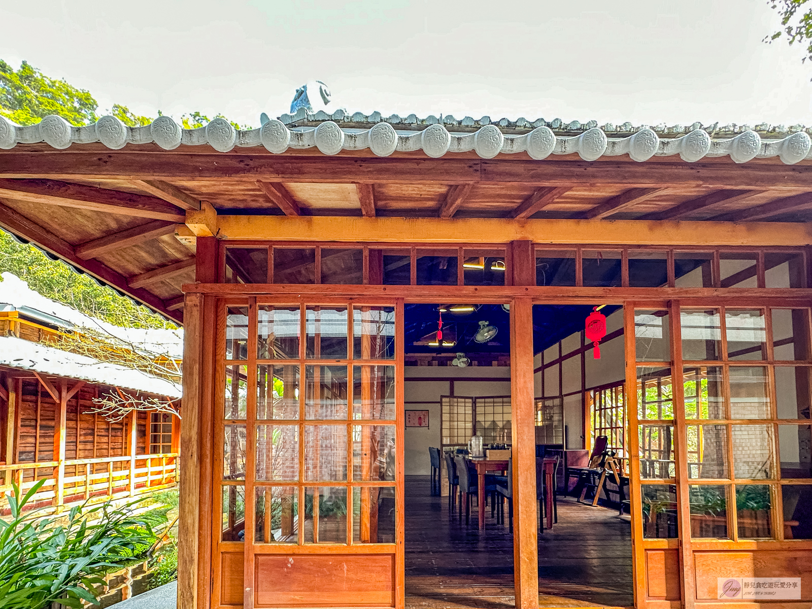 花蓮玉里-山嵐拉麵-秒飛京都!百年日式老房塌塌米吃拉麵,日式庭園造景超Chill,浴衣體驗只要300元/安通溫泉店 @靜兒貪吃遊玩愛分享 花蓮玉里-山嵐拉麵-秒飛京都!百年日式老房塌塌米吃拉麵,日式庭園造景超Chill,浴衣體驗只要300元/安通溫泉店 @靜兒貪吃遊玩愛分享
