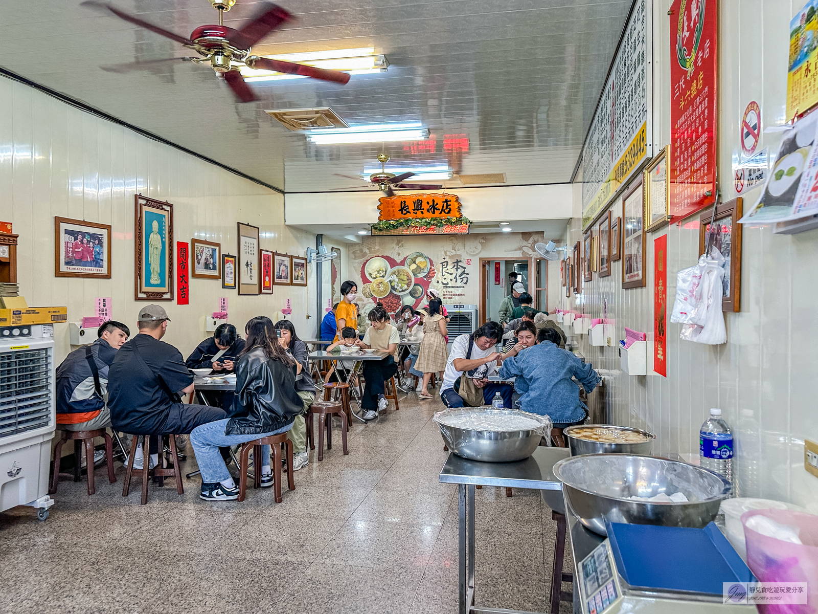 雲林斗六美食-長興圓仔冰-在地80年!傳承四代老店,手工現做燒麻糬,彩色圓仔冰超受歡迎/鄰近斗六車站 @靜兒貪吃遊玩愛分享 雲林斗六美食-長興圓仔冰-在地80年!傳承四代老店,手工現做燒麻糬,彩色圓仔冰超受歡迎/鄰近斗六車站 @靜兒貪吃遊玩愛分享