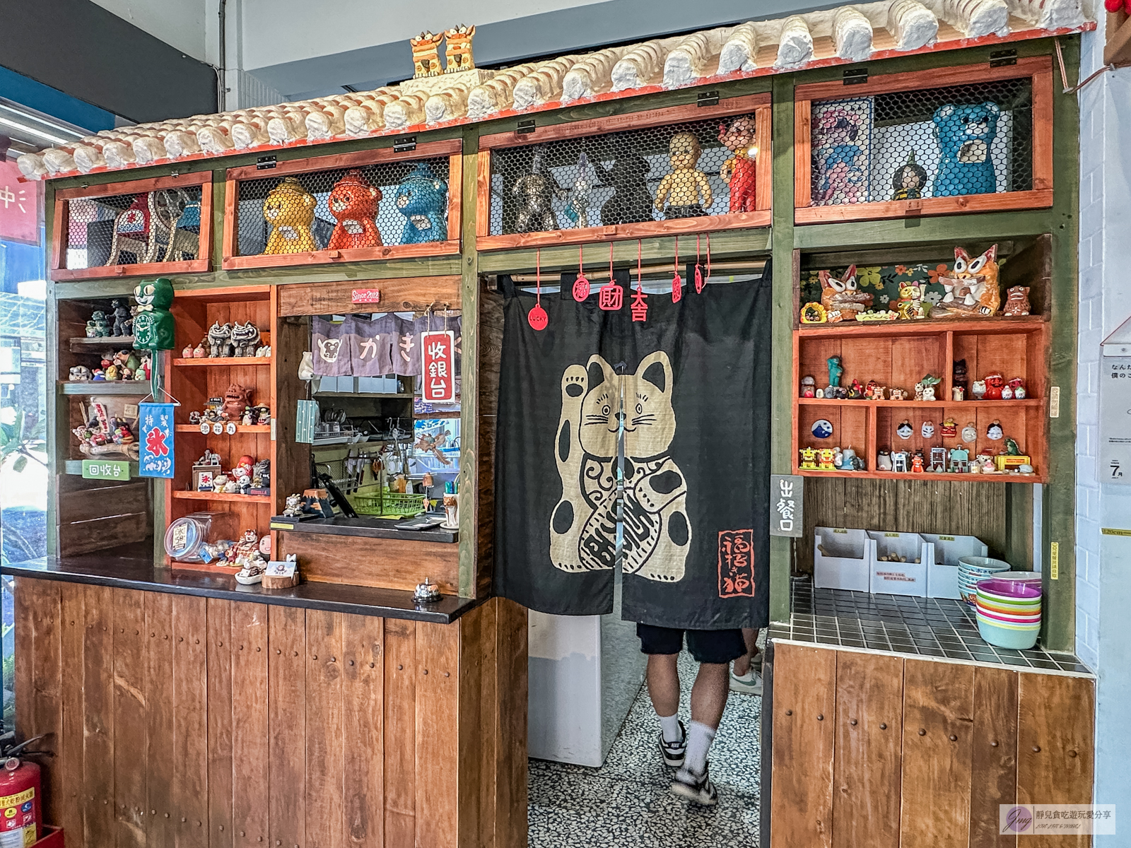 花蓮美食-浪花丸 かき氷&middot;島食-在地人氣冰店！每日季節限定10份， 超可愛療癒的小雞刨冰，日系文青風格刨冰店/鄰近東大門夜市 @靜兒貪吃遊玩愛分享