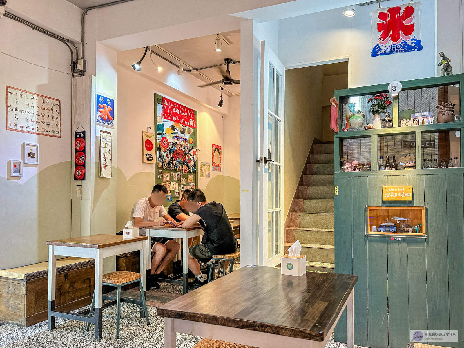 花蓮美食-浪花丸 かき氷&middot;島食-在地人氣冰店！每日季節限定10份， 超可愛療癒的小雞刨冰，日系文青風格刨冰店/鄰近東大門夜市 @靜兒貪吃遊玩愛分享