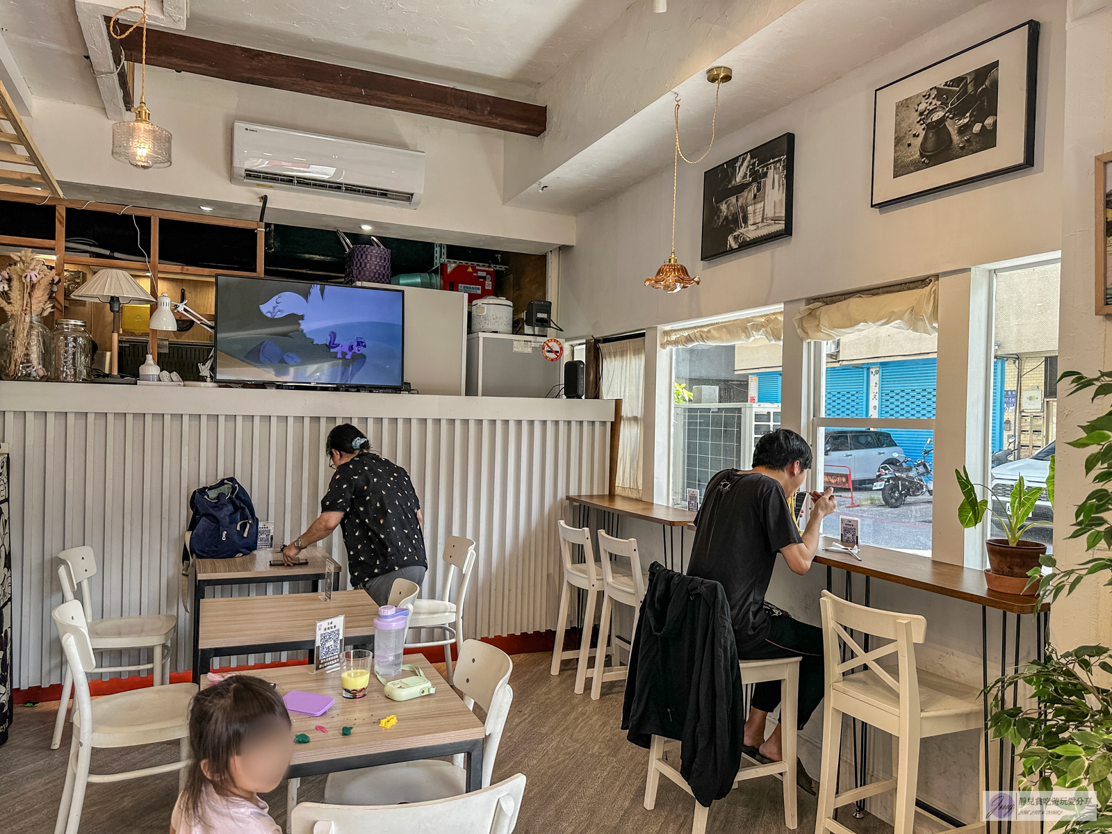 波波BoBo -小清新的複合式店!多達14種口味的雪花冰,最低只要70元,義大利麵、炸物、鬆餅通通有 @靜兒貪吃遊玩愛分享 波波BoBo -小清新的複合式店!多達14種口味的雪花冰,最低只要70元,義大利麵、炸物、鬆餅通通有 @靜兒貪吃遊玩愛分享
