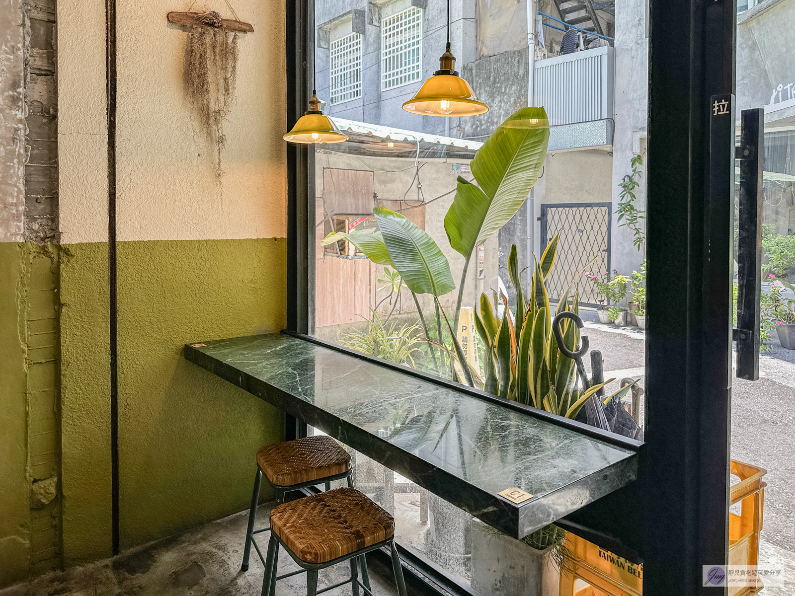 成康飲食店-隱藏巷弄內!50年老屋改造,在地人氣文青麵食店,剝皮辣椒炒手超推 @靜兒貪吃遊玩愛分享 成康飲食店-隱藏巷弄內!50年老屋改造,在地人氣文青麵食店,剝皮辣椒炒手超推 @靜兒貪吃遊玩愛分享