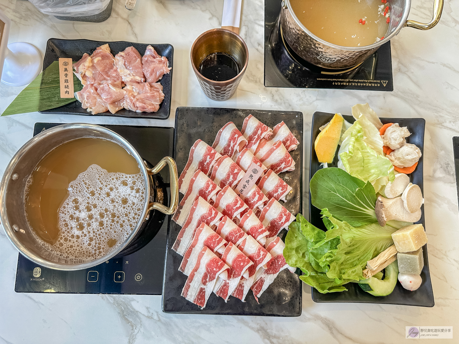 涮金鍋 和風涮涮鍋-真雞精熬煮濃醇鮮美湯頭,新鮮蔬菜、飲品、冰淇淋自助吧吃到飽 @靜兒貪吃遊玩愛分享 涮金鍋 和風涮涮鍋-真雞精熬煮濃醇鮮美湯頭,新鮮蔬菜、飲品、冰淇淋自助吧吃到飽 @靜兒貪吃遊玩愛分享
