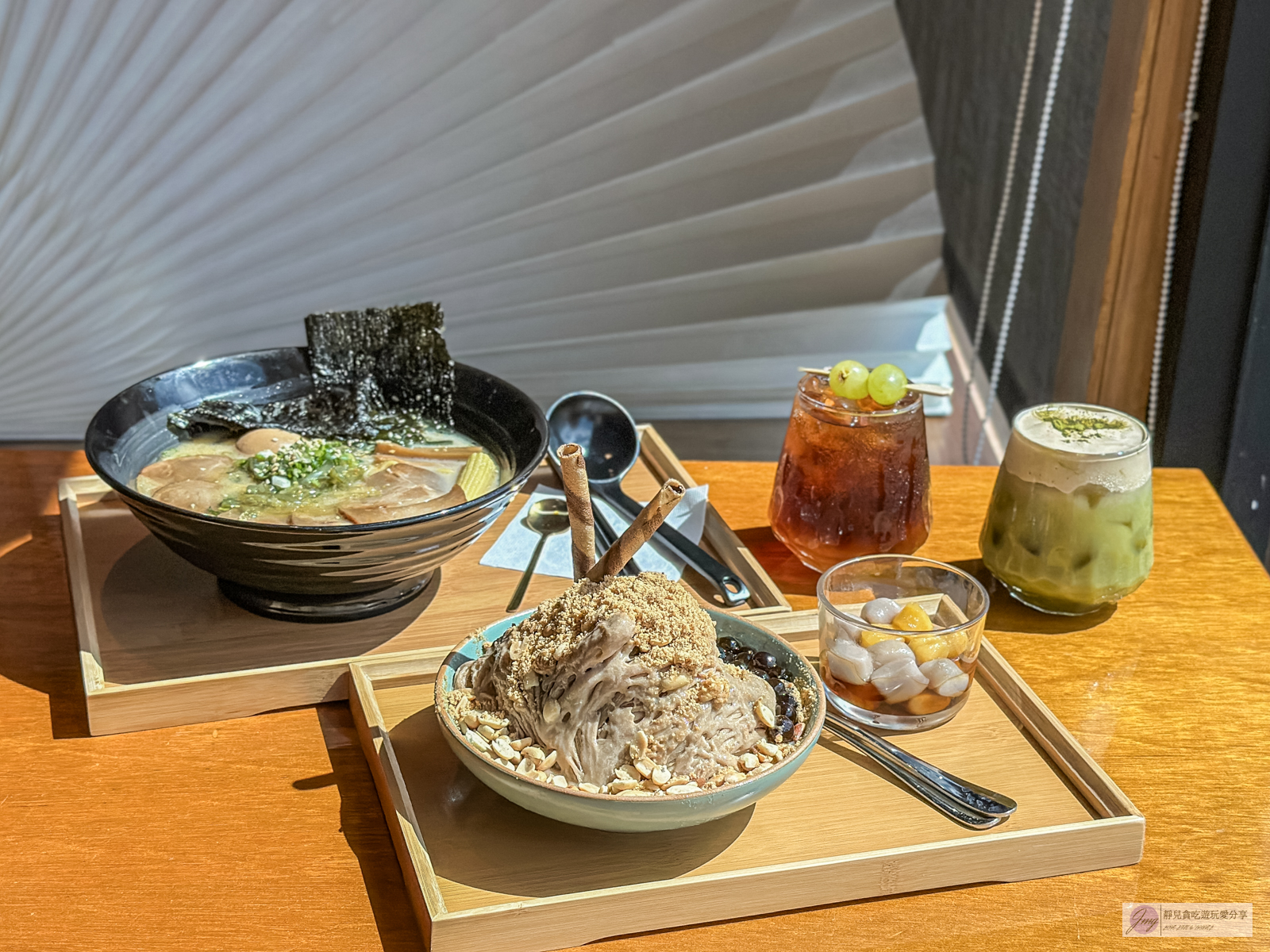 環湖咖啡好食 二館-預約制!一時段開放5組,270度絕美山湖美景,日式禪風座位裡吃拉麵 @靜兒貪吃遊玩愛分享 環湖咖啡好食 二館-預約制!一時段開放5組,270度絕美山湖美景,日式禪風座位裡吃拉麵 @靜兒貪吃遊玩愛分享