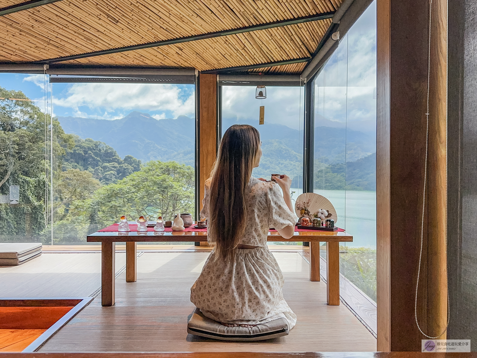 環湖咖啡好食 二館-預約制!一時段開放5組,270度絕美山湖美景,日式禪風座位裡吃拉麵 @靜兒貪吃遊玩愛分享 環湖咖啡好食 二館-預約制!一時段開放5組,270度絕美山湖美景,日式禪風座位裡吃拉麵 @靜兒貪吃遊玩愛分享