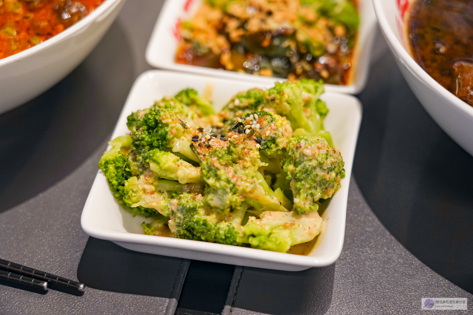 牛麵-DIY客製化牛肉麵!超推濃郁麻奶湯頭,湯濃肉大塊,平日中午人潮也不少/鄰近羅東車站 @靜兒貪吃遊玩愛分享 牛麵-DIY客製化牛肉麵!超推濃郁麻奶湯頭,湯濃肉大塊,平日中午人潮也不少/鄰近羅東車站 @靜兒貪吃遊玩愛分享