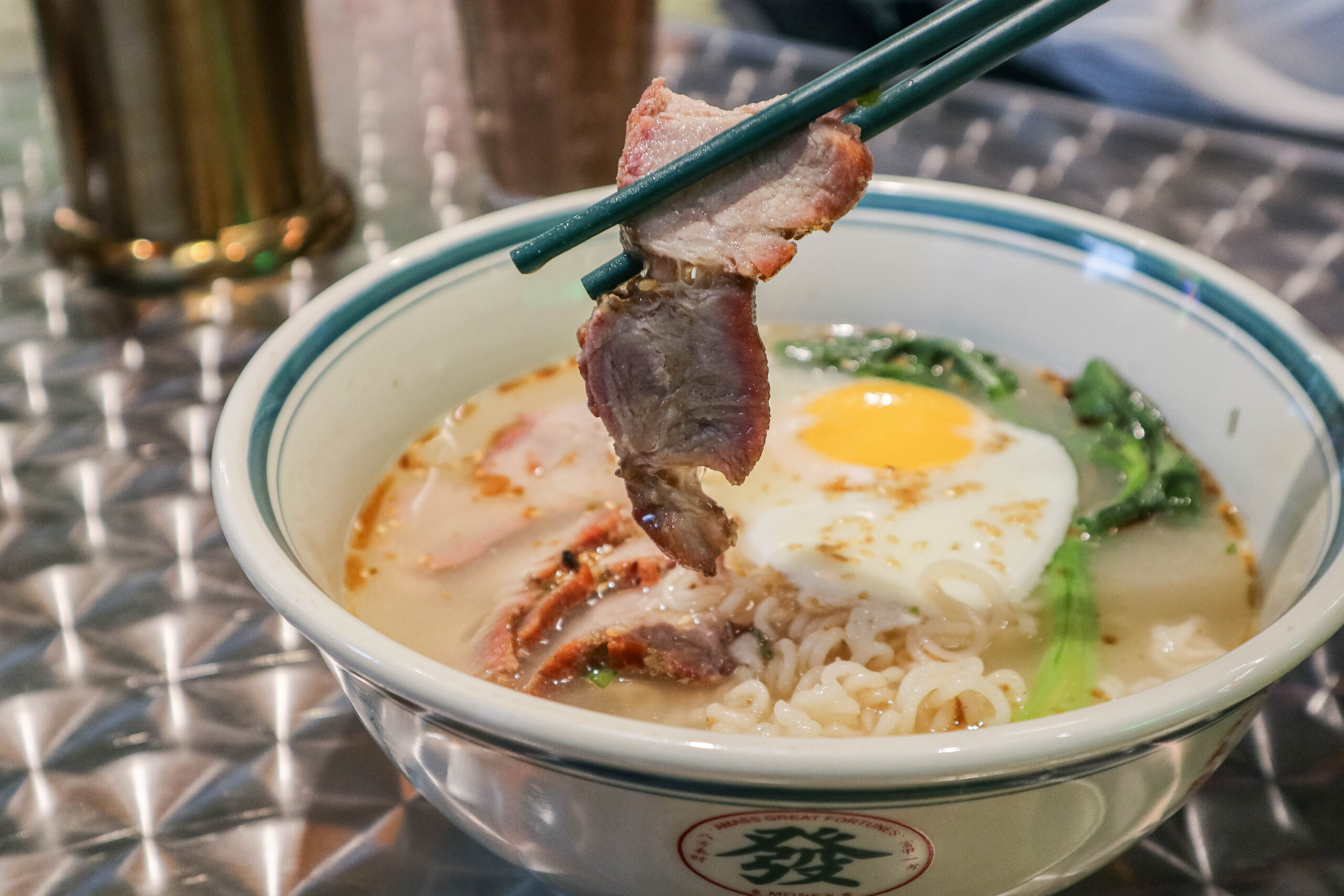 三灣仔冰室-網評超道地的港點!平日用餐依舊客滿,港式復古懷舊的港飲料理店/鄰近藝文特區 @靜兒貪吃遊玩愛分享 三灣仔冰室-網評超道地的港點!平日用餐依舊客滿,港式復古懷舊的港飲料理店/鄰近藝文特區 @靜兒貪吃遊玩愛分享