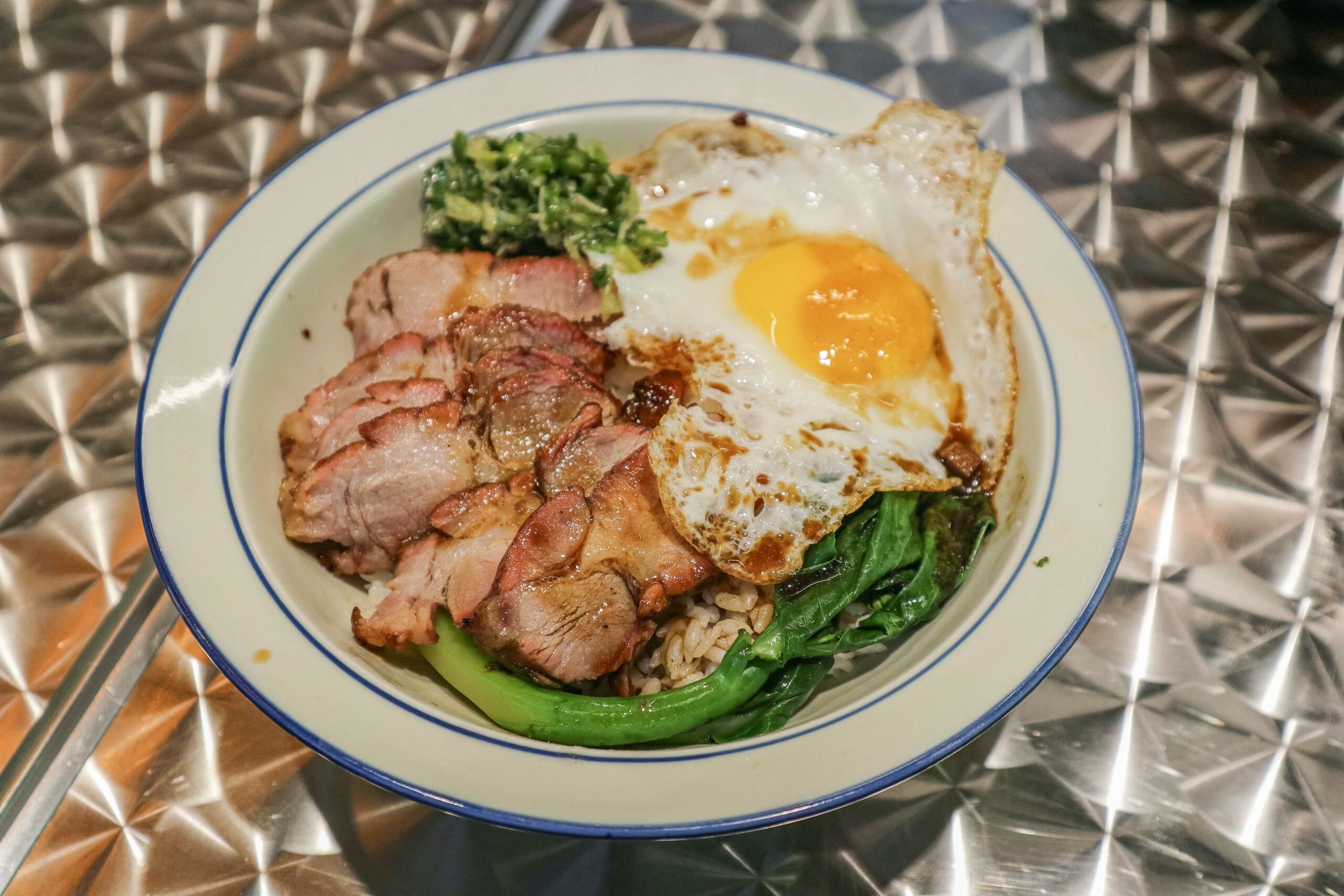 三灣仔冰室-網評超道地的港點!平日用餐依舊客滿,港式復古懷舊的港飲料理店/鄰近藝文特區 @靜兒貪吃遊玩愛分享 三灣仔冰室-網評超道地的港點!平日用餐依舊客滿,港式復古懷舊的港飲料理店/鄰近藝文特區 @靜兒貪吃遊玩愛分享