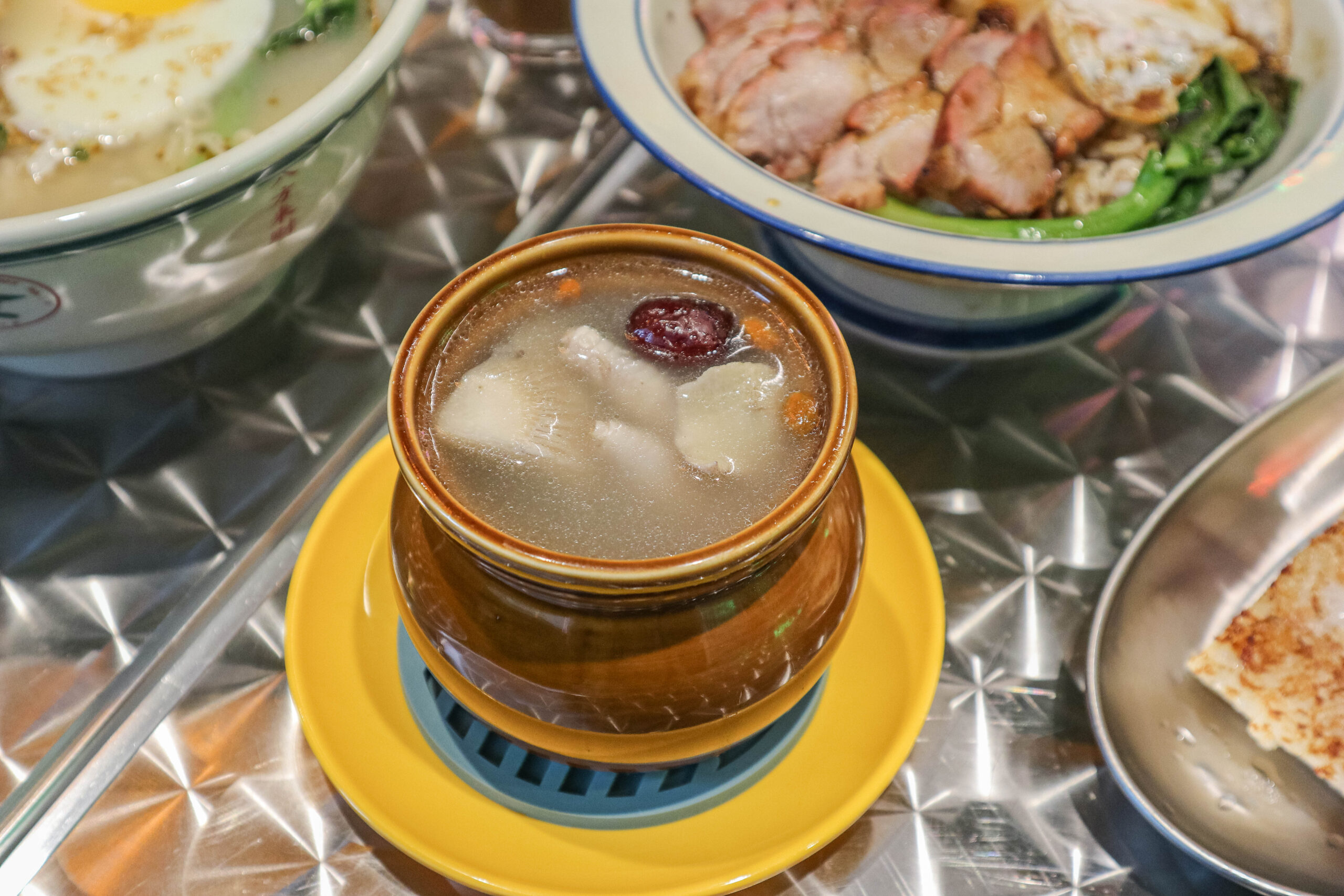 三灣仔冰室-網評超道地的港點!平日用餐依舊客滿,港式復古懷舊的港飲料理店/鄰近藝文特區 @靜兒貪吃遊玩愛分享 三灣仔冰室-網評超道地的港點!平日用餐依舊客滿,港式復古懷舊的港飲料理店/鄰近藝文特區 @靜兒貪吃遊玩愛分享