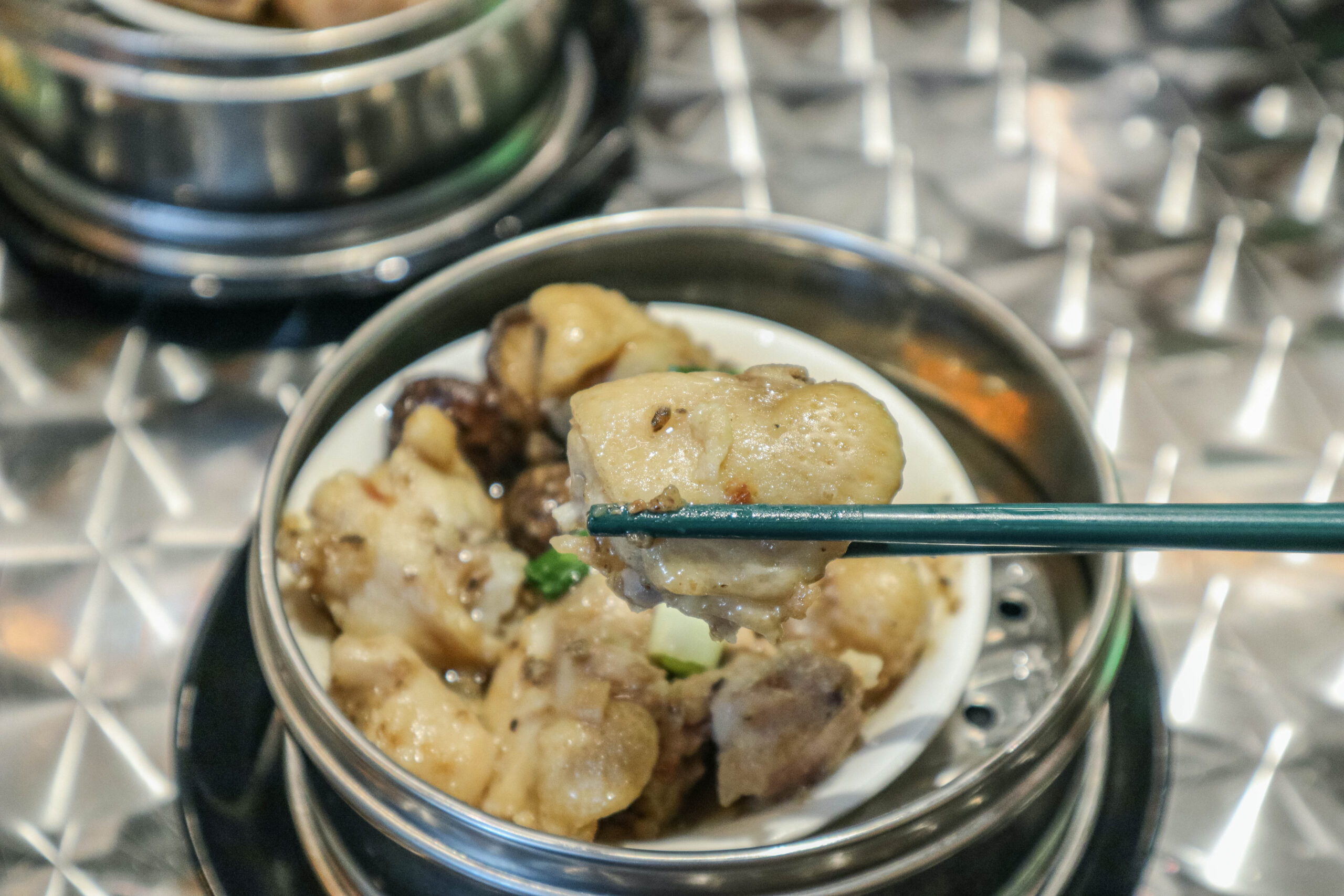 三灣仔冰室-網評超道地的港點!平日用餐依舊客滿,港式復古懷舊的港飲料理店/鄰近藝文特區 @靜兒貪吃遊玩愛分享 三灣仔冰室-網評超道地的港點!平日用餐依舊客滿,港式復古懷舊的港飲料理店/鄰近藝文特區 @靜兒貪吃遊玩愛分享