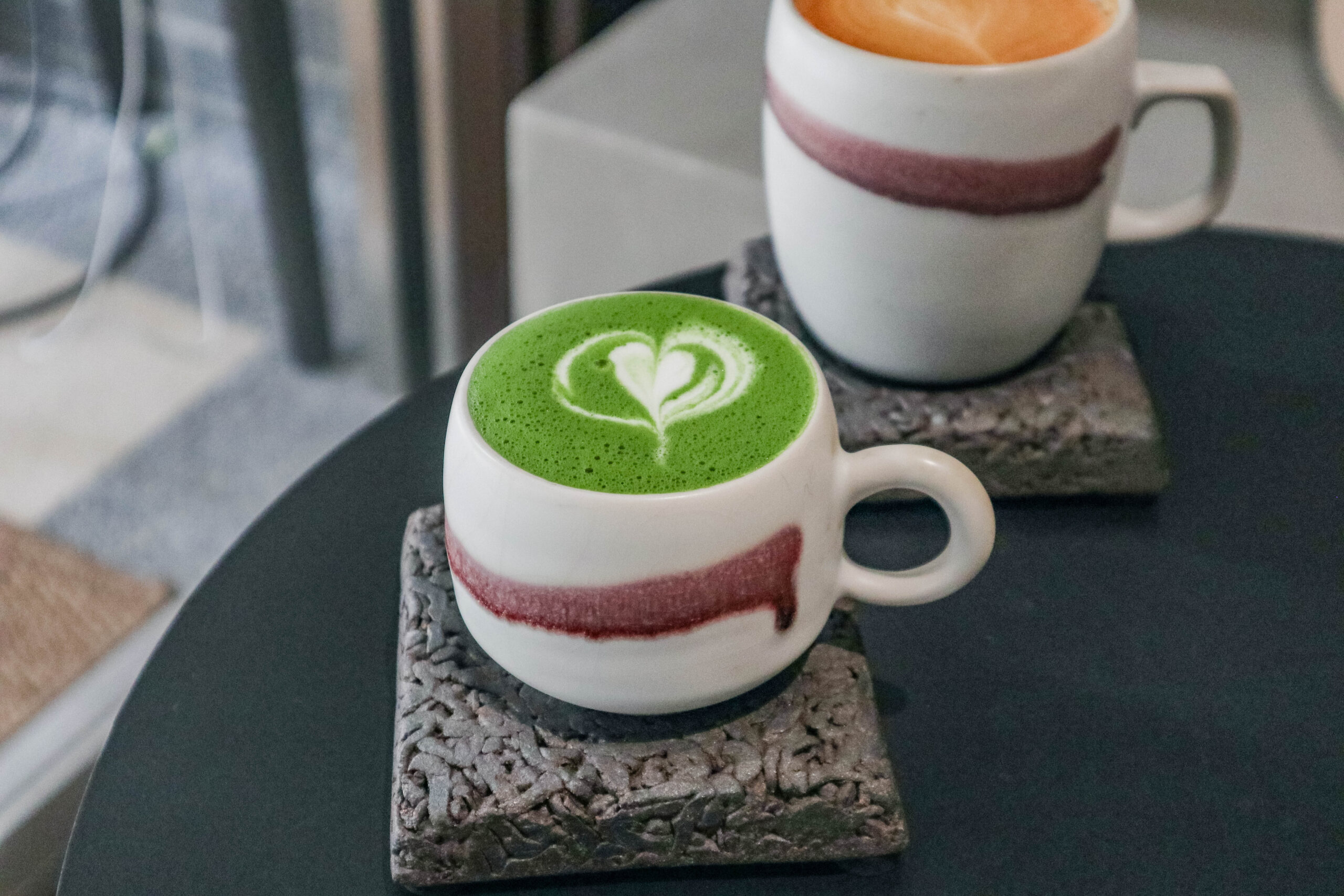 SIDRA COFFEE ROASTER-隱藏住宅大樓內！多達15種以上精品咖啡，低調質感輕工業風，海鹽奶油捲/鄰近風禾公園 @靜兒貪吃遊玩愛分享