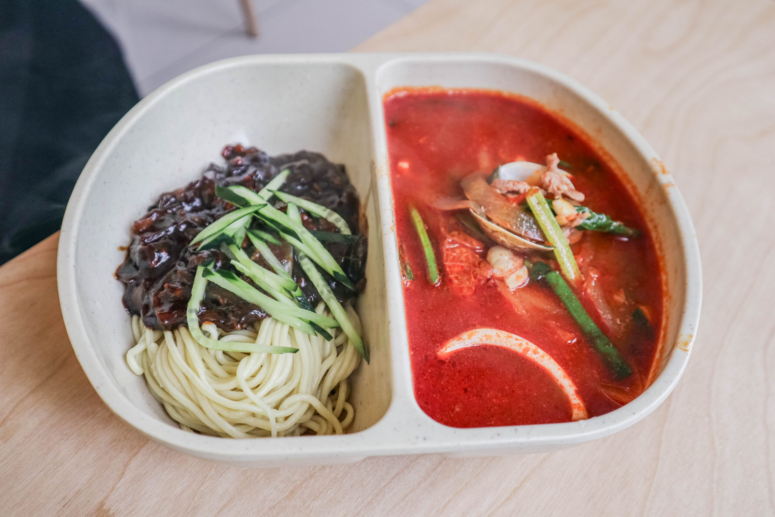 善食堂 선식당-道地的韓式家常料理！韓國老闆掌廚，韓式炸雞塊、半半麵都是人氣品項/鄰近風禾公園 @靜兒貪吃遊玩愛分享