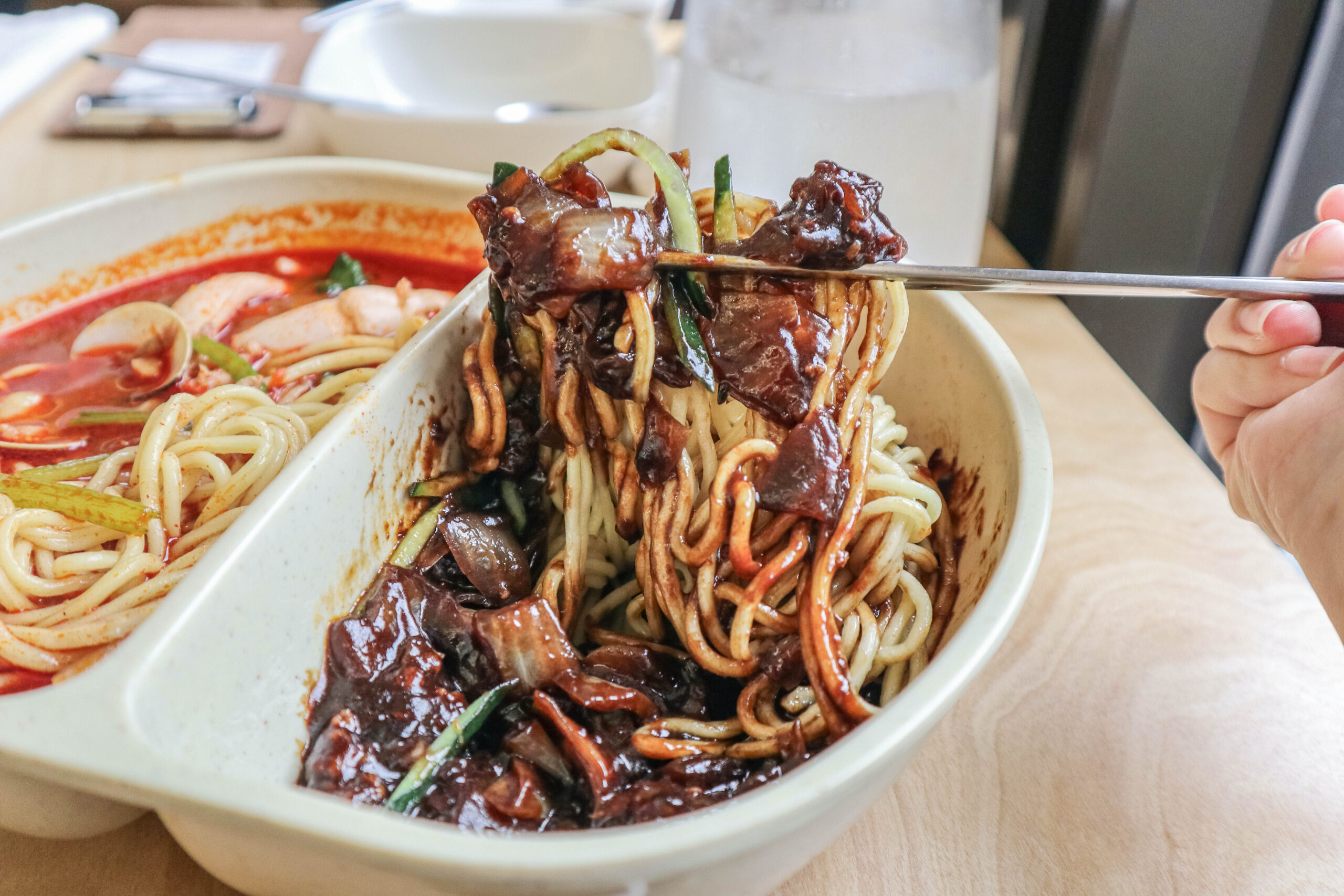 善食堂 선식당-道地的韓式家常料理！韓國老闆掌廚，韓式炸雞塊、半半麵都是人氣品項/鄰近風禾公園 @靜兒貪吃遊玩愛分享