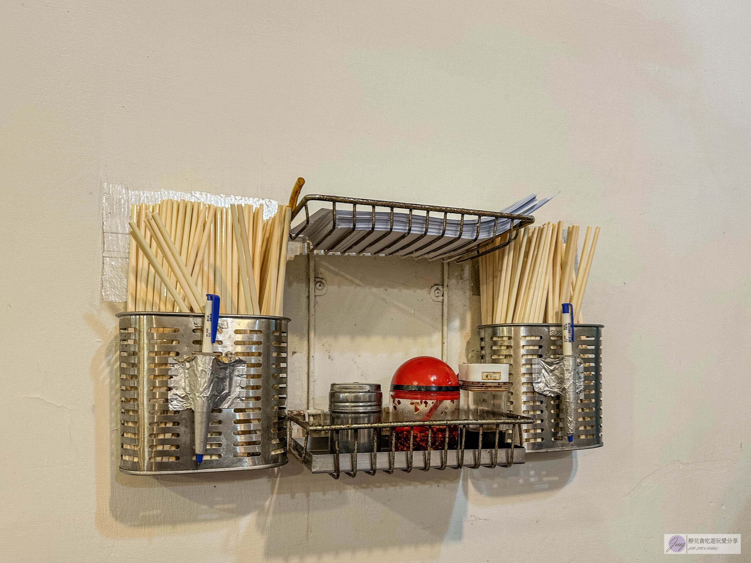 葉媽媽客家湯圓-在地人氣排隊店！家常客家小炒料理，湯粄條、炒山豬肉都不錯/內灣老街美食 @靜兒貪吃遊玩愛分享