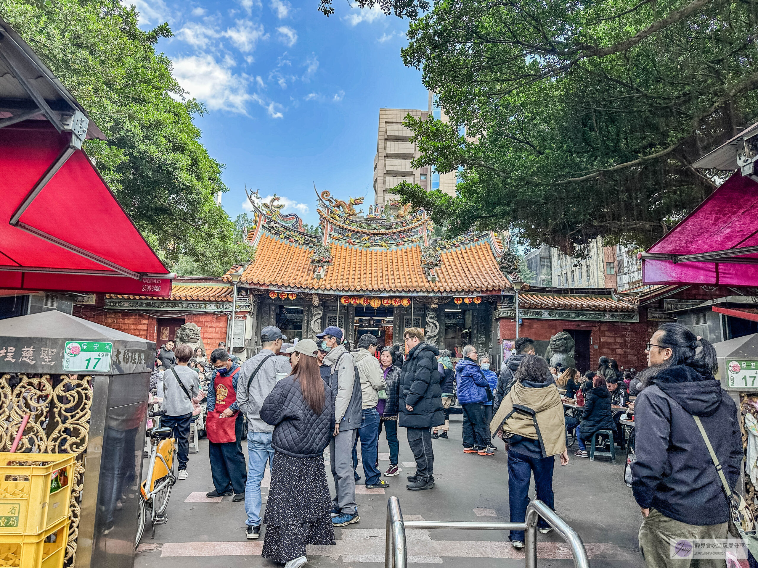 吳媽媽古早味豬血湯-在地40多年老店！傳承第三代的古早味，炒米粉配豬血湯絕配/慈聖宮美食街 @靜兒貪吃遊玩愛分享