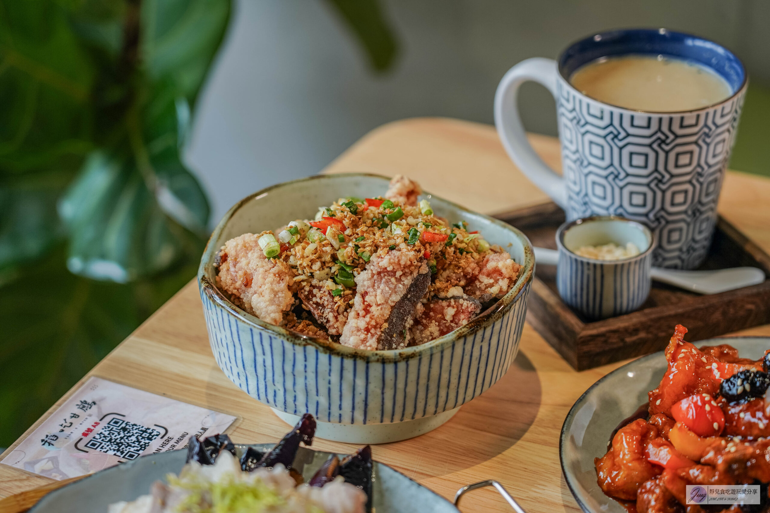 稻吃甘鷓-在地人氣客家創意料理！低調隱密平日用餐人潮依舊多，2人也能吃的客家精緻合菜，親子友善餐廳 @靜兒貪吃遊玩愛分享