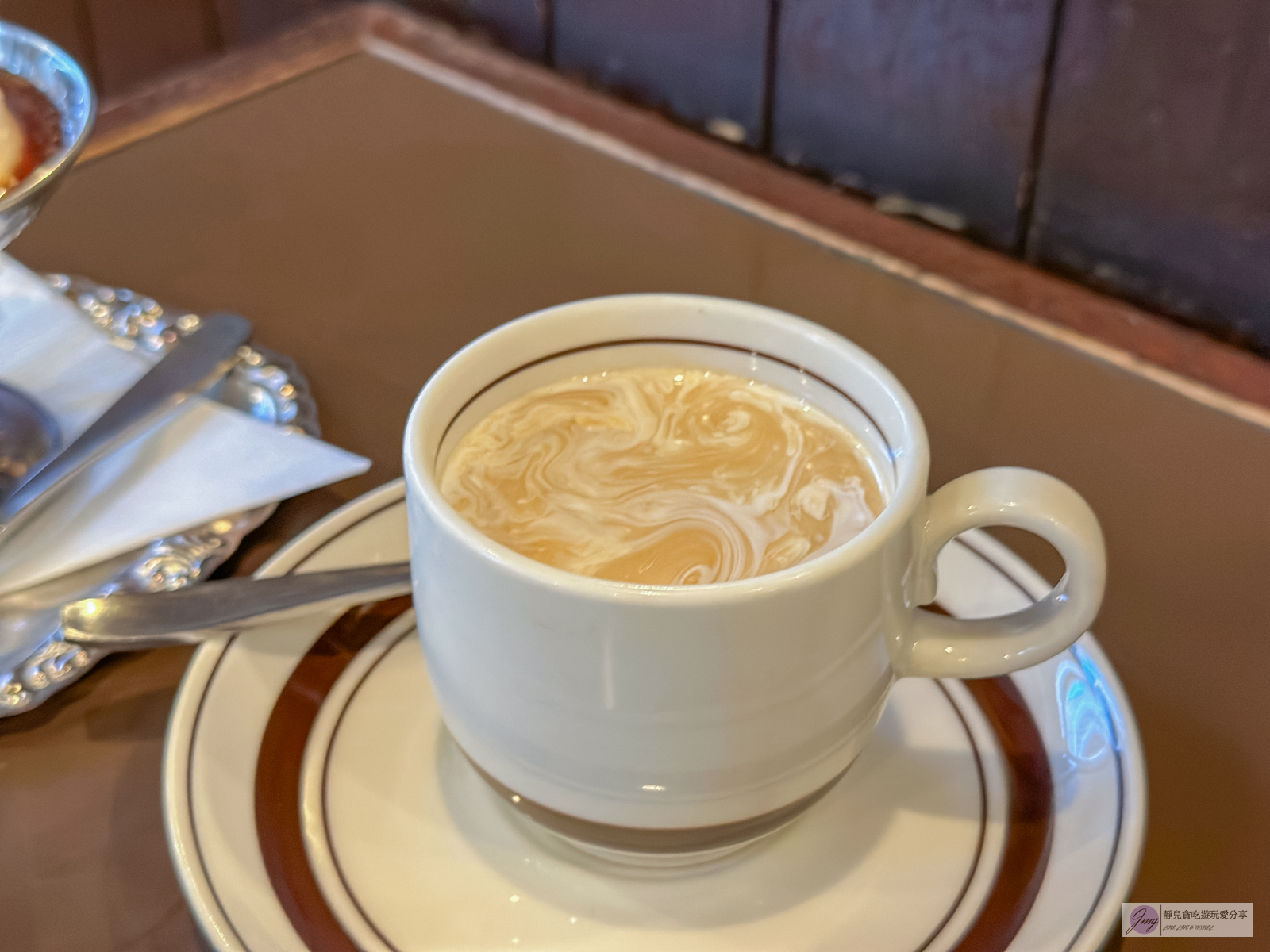 Coffee Mountain-年代感十足！日式復古喫茶店，酥香吐司搭配焦糖布丁都很不錯/鄰近錦系町車站 @靜兒貪吃遊玩愛分享