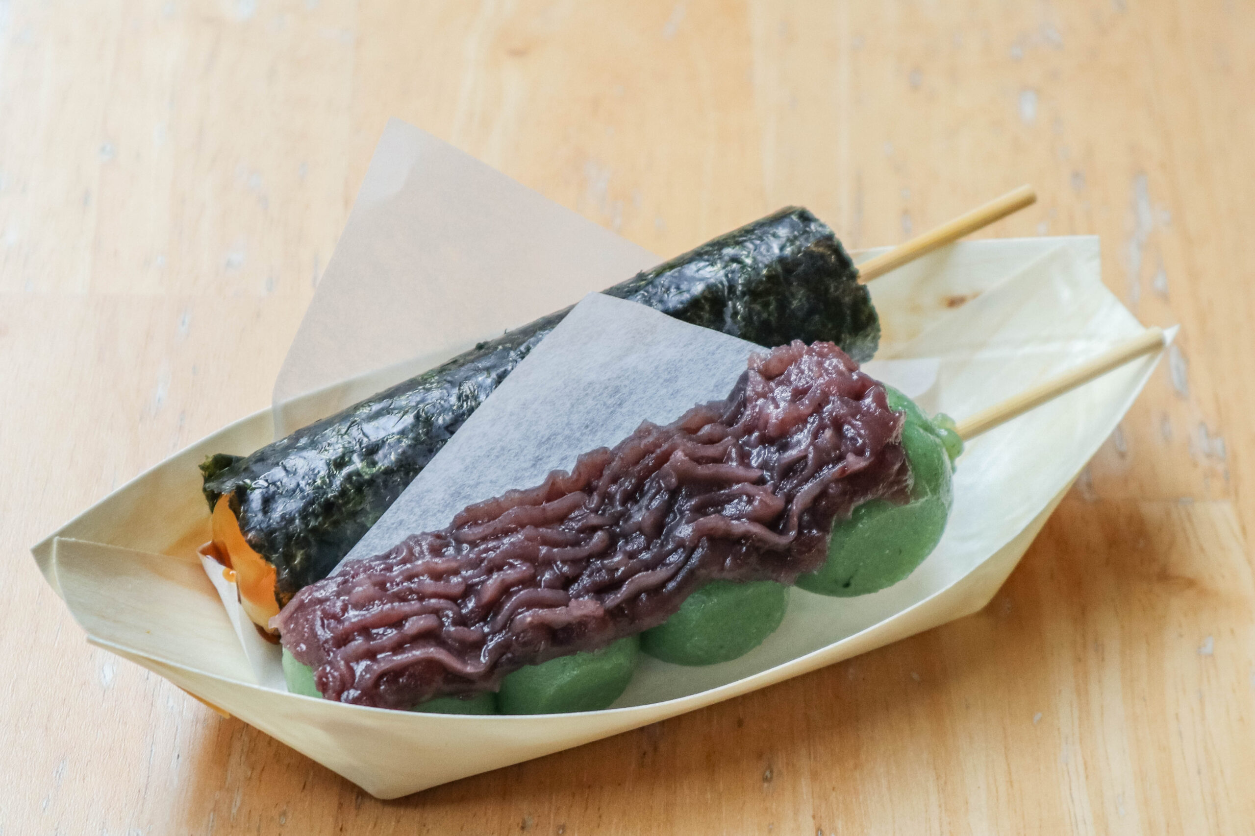 赤丸-日本銷量第一的日式醬油糰子！日本70年老店來台，多達6種口味的超人氣糰子點心/鄰近雙連捷運站 @靜兒貪吃遊玩愛分享