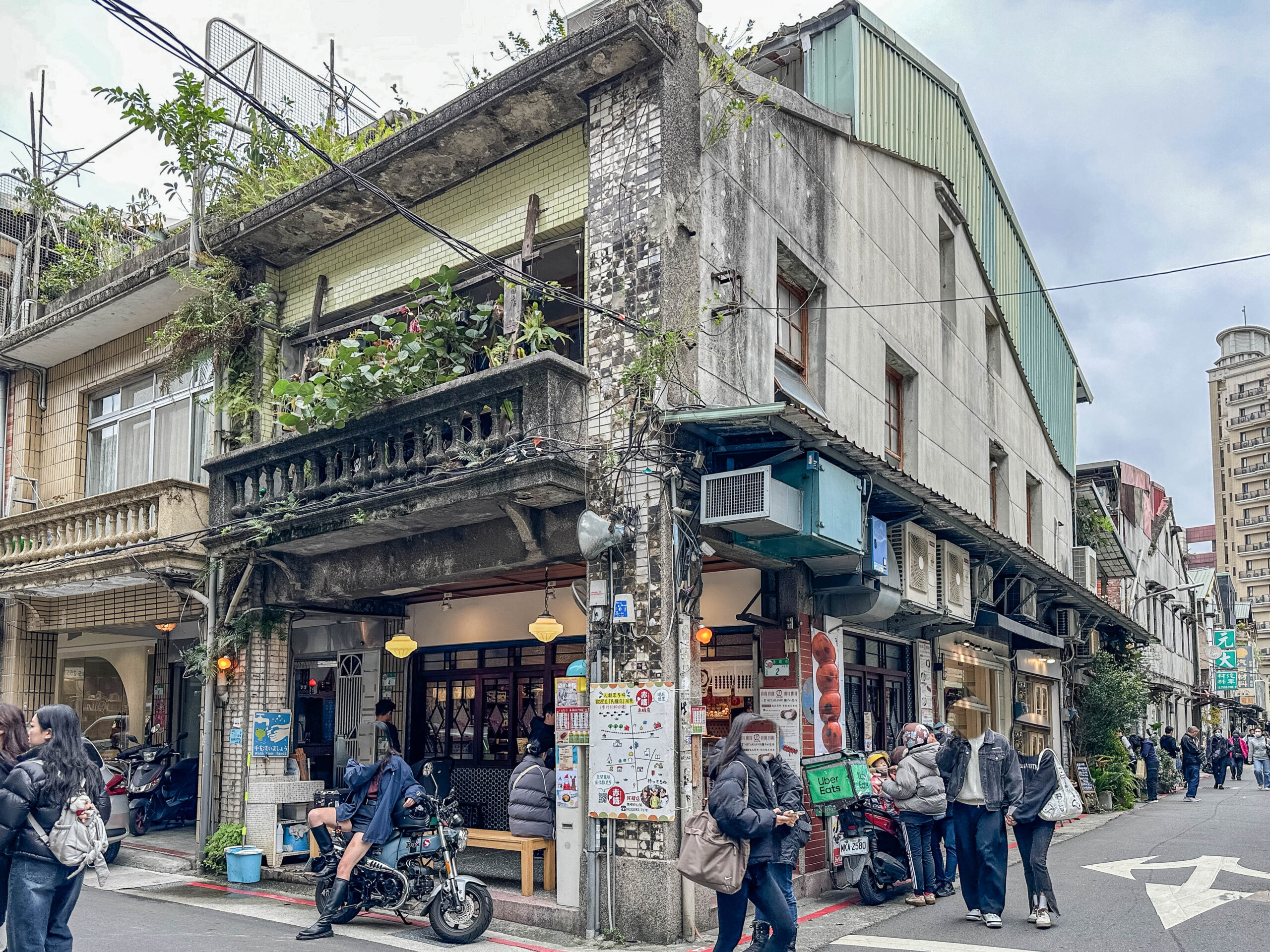 赤丸-日本銷量第一的日式醬油糰子!日本70年老店來台,多達6種口味的超人氣糰子點心/鄰近雙連捷運站 @靜兒貪吃遊玩愛分享 赤丸-日本銷量第一的日式醬油糰子!日本70年老店來台,多達6種口味的超人氣糰子點心/鄰近雙連捷運站 @靜兒貪吃遊玩愛分享